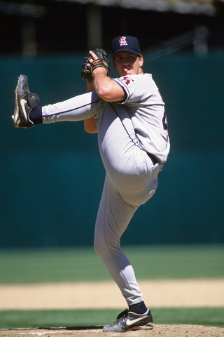 Illustration for article titled How To Build A 21st-Century Bullpen With Failed Hitting Prospects And A Radar Gun